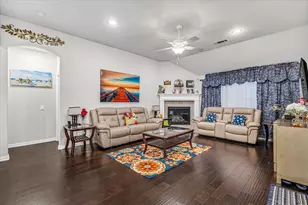2700 Red Sage Rd, Lewisville, TX 75067 - Photo 4