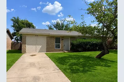 216 Woodgrove Street, Mesquite, TX 75181 - Photo 1