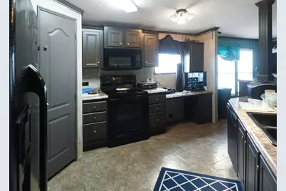 3108 Mistletoe St Street, Granbury, TX 76048 - Photo 14