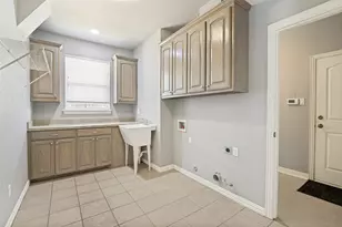 1533 Estates Way, Carrollton, TX 75006 - Photo 12