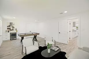 6329 E Lovers Ln, Dallas, TX 75214 - Photo 16