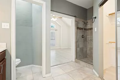2123 Daniel Way, Carrollton, TX 75006 - Photo 18