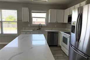 2429 Emerald Ln, McKinney, TX 75071 - Photo 12