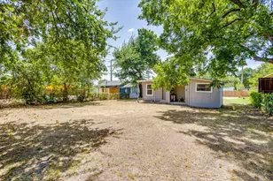 502 N Delaware St, Irving, TX 75061 - Photo 28
