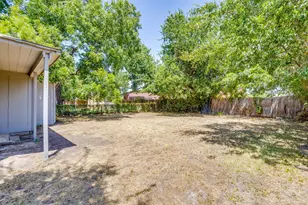 502 N Delaware St, Irving, TX 75061 - Photo 26