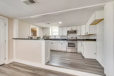 502 N Delaware Street, Irving, TX 75061 - Photo 8