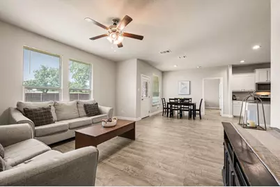 1540 Seabiscuit Drive, Granbury, TX 76049 - Photo 10