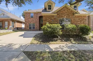 8009 Riverwalk Trail, McKinney, TX 75070 - Photo 2