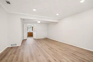 7003 Kingsbury Dr, Dallas, TX 75231 - Photo 2