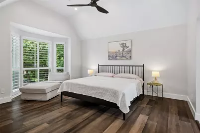 408 Silverton Drive, Irving, TX 75063 - Photo 20
