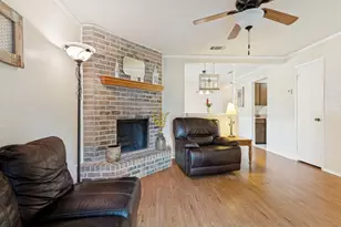 9960 Runnymeade Pl, Fort Worth, TX 76108 - Photo 4