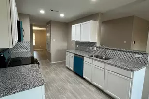 2210 Marvin Dr, Lancaster, TX 75134 - Photo 8