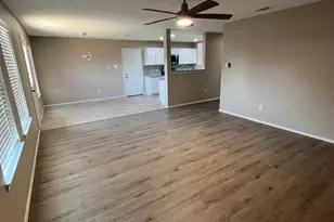 2210 Marvin Dr, Lancaster, TX 75134 - Photo 10