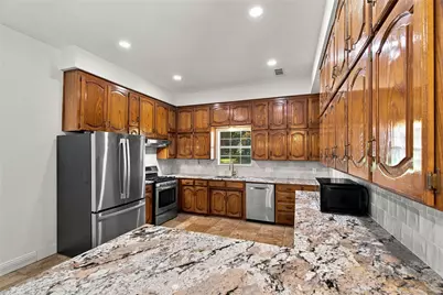 1205 Shannon Lane, Bedford, TX 76022 - Photo 18