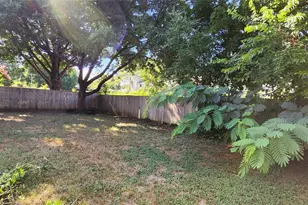 2204 Turf Club Dr, Arlington, TX 76017 - Photo 16
