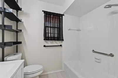 2146 Robin Road, Lewisville, TX 75077 - Photo 22