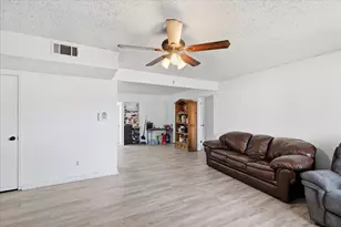 204 Jackilu St, Sanger, TX 76266 - Photo 8
