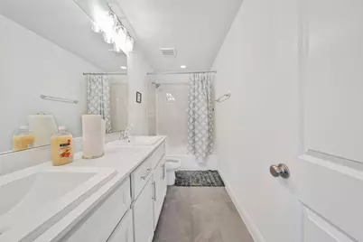 1008 Bolden Avenue, Crowley, TX 76036 - Photo 20