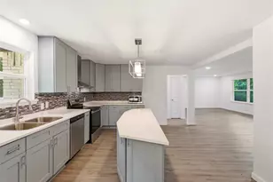 2306 Greenland Dr, Dallas, TX 75228 - Photo 10
