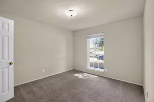 900 Mistflower Ave, Burleson, TX 76028 - Photo 26