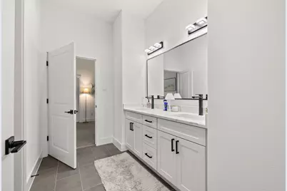 2502 Elsie Faye Heggins Street, Dallas, TX 75215 - Photo 18
