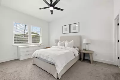 2502 Elsie Faye Heggins Street, Dallas, TX 75215 - Photo 24