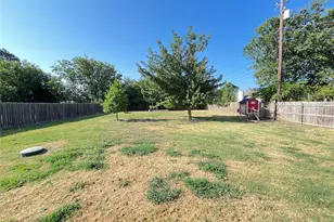 631 Stagecoach Dr, Oak Point, TX 75068 - Photo 18