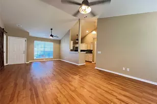 631 Stagecoach Dr, Oak Point, TX 75068 - Photo 4