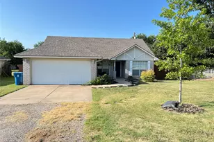 631 Stagecoach Dr, Oak Point, TX 75068 - Photo 1