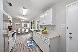 2154 Pueblo Dr, Garland, TX 75040 - Photo 8