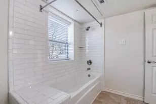 140 Henry M Chandler Dr, Rockwall, TX 75032 - Photo 10
