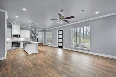 216 Alvarado Street, Mansfield, TX 76063 - Photo 4