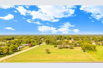 409 S Main, Covington, TX 76636 - Photo 4