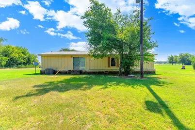 409 S Main, Covington, TX 76636 - Photo 26