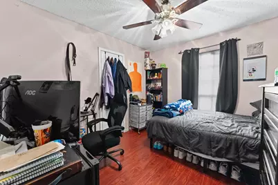 1825 Avenue B, Grand Prairie, TX 75051 - Photo 8