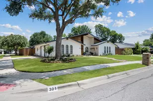 301 Gloria St, Keller, TX 76248 - Photo 32