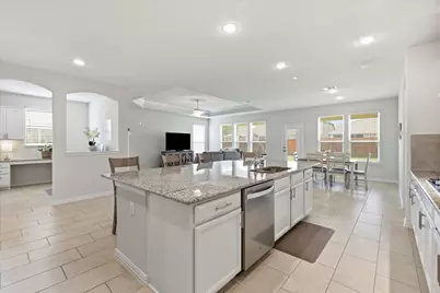 1021 Plateau Ridge Way, Fort Worth, TX 76052 - Photo 12