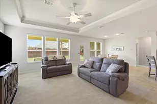 1021 Plateau Rdg Wy, Fort Worth, TX 76052 - Photo 10