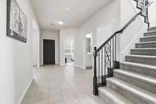 1021 Plateau Rdg Wy, Fort Worth, TX 76052 - Photo 4