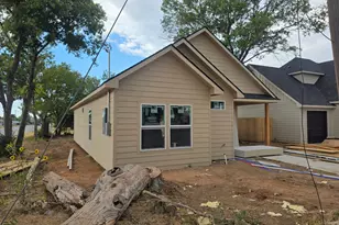 201 W Cherry St, Nocona, TX 76255 - Photo 6