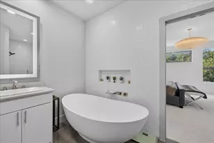 3930 Bowser Ave, Dallas, TX 75219 - Photo 22