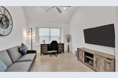 5317 Riverwalk Parkway, Garland, TX 75040 - Photo 4