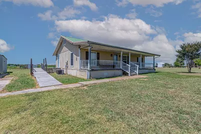 3332 County Road 1033, Greenville, TX 75401 - Photo 16