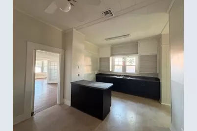 1821 Lamar Avenue, Paris, TX 75460 - Photo 6