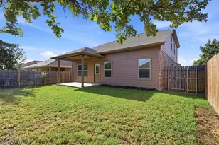 612 River Rock Dr, Azle, TX 76020 - Photo 22