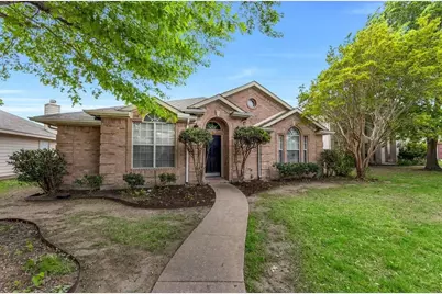 9817 Belfort Drive, Frisco, TX 75035 - Photo 1