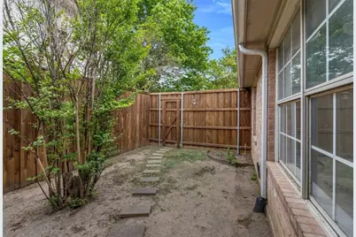 9817 Belfort Drive, Frisco, TX 75035 - Photo 30