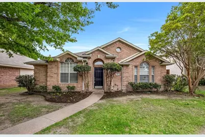 9817 Belfort Drive, Frisco, TX 75035 - Photo 2