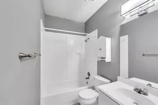 9817 Belfort Dr, Frisco, TX 75035 - Photo 14
