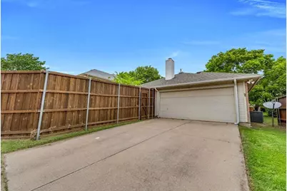 9817 Belfort Drive, Frisco, TX 75035 - Photo 26